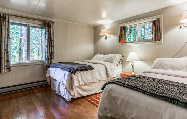 Sahalie cabin bedroom